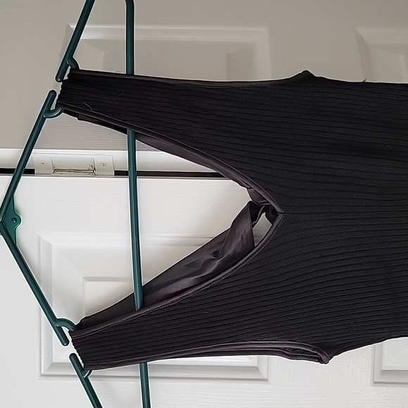 Sleek Black Formal Tank Top - Picture 1 of 4